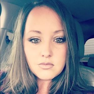 Meet your Posher, Christy